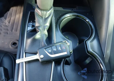 2019 Toyota Camry Se from USA, damaged, VIN 4T1B11HK9KU202697